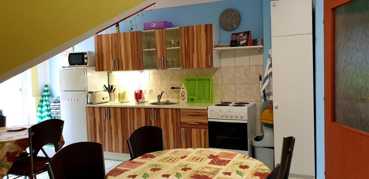 Penzion U Sýkorů Třeboň Esterno foto